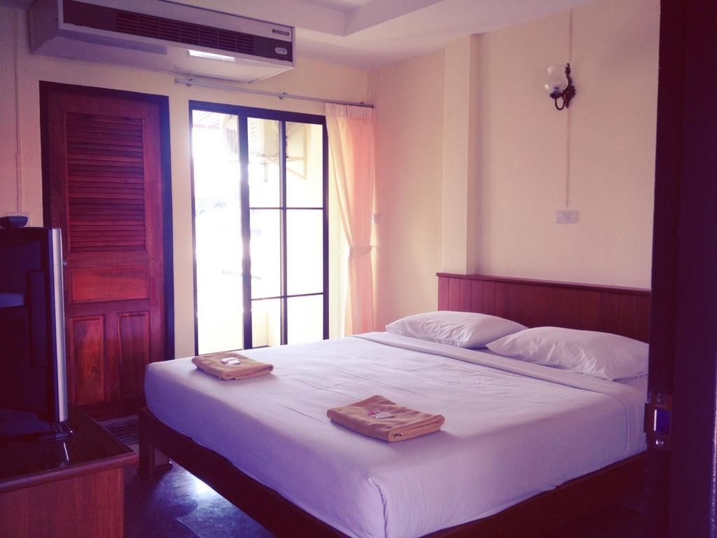 Safe House Court Hotel Chiang Mai Ruang foto
