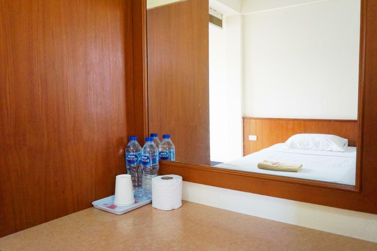 Safe House Court Hotel Chiang Mai Bagian luar foto